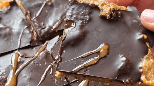 Gluten-Free No-Bake Chocolate Chip Cookie Dough Bars with Caramel - Tom & Jenny's