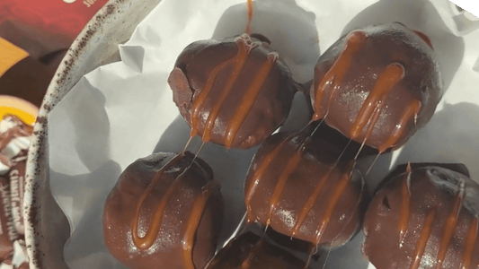 No-Bake Coffee Caramel Brownie Bites - Tom & Jenny's